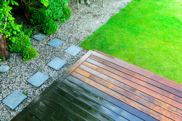 Best Sidewalk and Walkway Cleaning  in Canton, OH